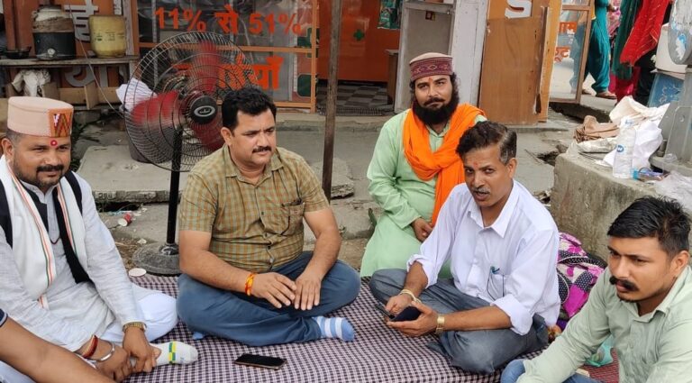 गोवंश संरक्षण मुद्दे पर दलगत राजनीति से ऊपर उठकर करें काम…मनीष