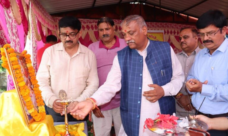 अनुसूचित जाति के लोगों के हितों पर नहीं पडे़गा कोई असर, मिलता रहेगा आरक्षण