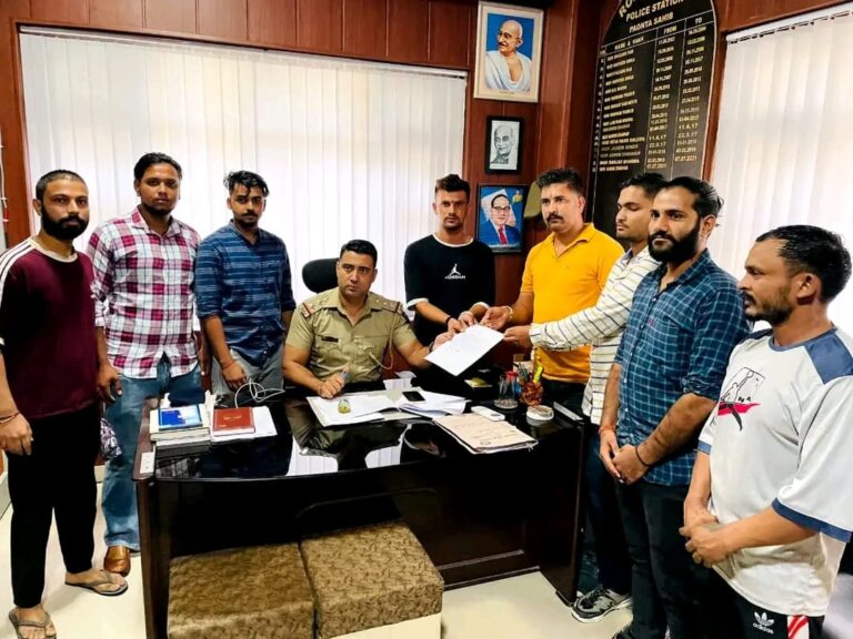सिंघा के खिलाफ पावंटा हिन्दू जागरण मंच ने की एफआईआर की मांग…