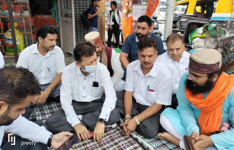 पांवटा साहिब में गौ संरक्षण को लेकर सचिन ओबराय ने शुरू किया आमरण अनशन…