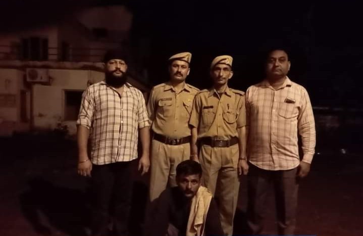 इंडियन टेक्नोमैक फैक्ट्री में चोरी की वारदात को दिया अंजाम…होमगार्ड ने रंगे हाथों दबोचा