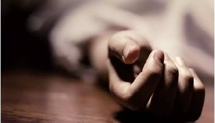 खनयोल बगड़ा में सड़क किनारे एक व्यक्ति का शव बरामद…