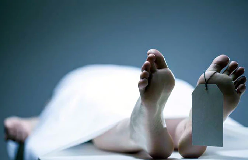 बिजली का काम करते झुलसा व्यक्ति दर्दनाक मौत….