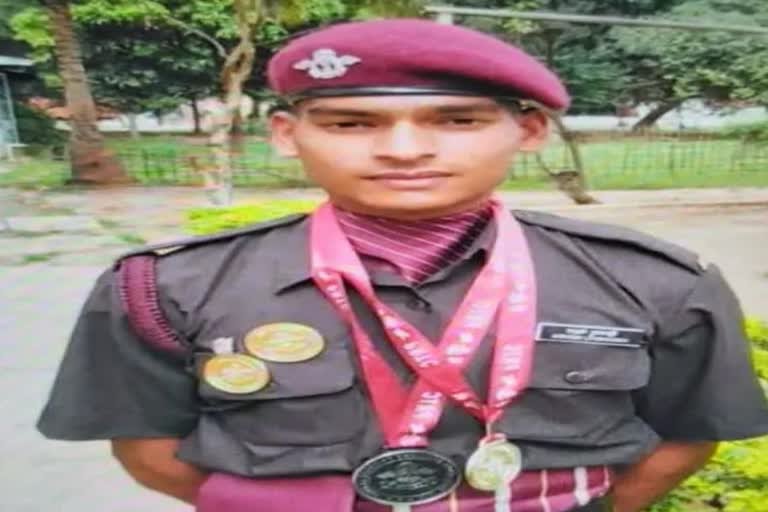 तेज रफ्तार बस ने बाइक को मारी टक्कर…पैरा कमांडों की मौत