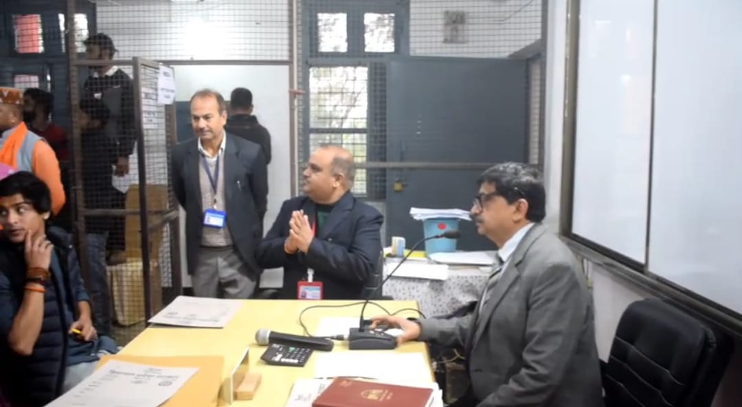 सुखराम चौधरी 7वें राउंड में 8 हजार मतों से आगे… प्रदेश में 26 पर भाजपा आगे कांग्रेस 39 पर आगे….
