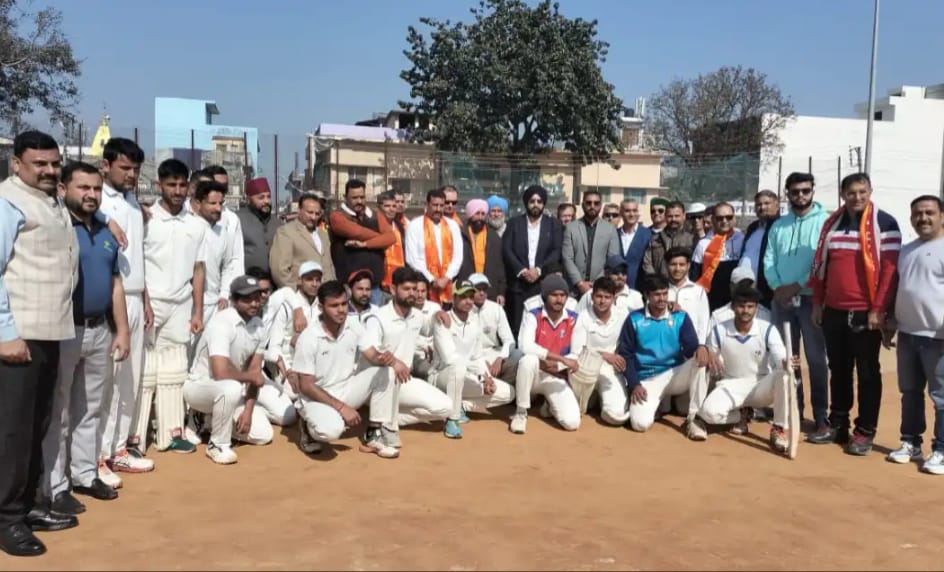 पांवटा साहिब में वीर शिवाजी क्रिकेट प्रतियोगिता का शुभारंभ….