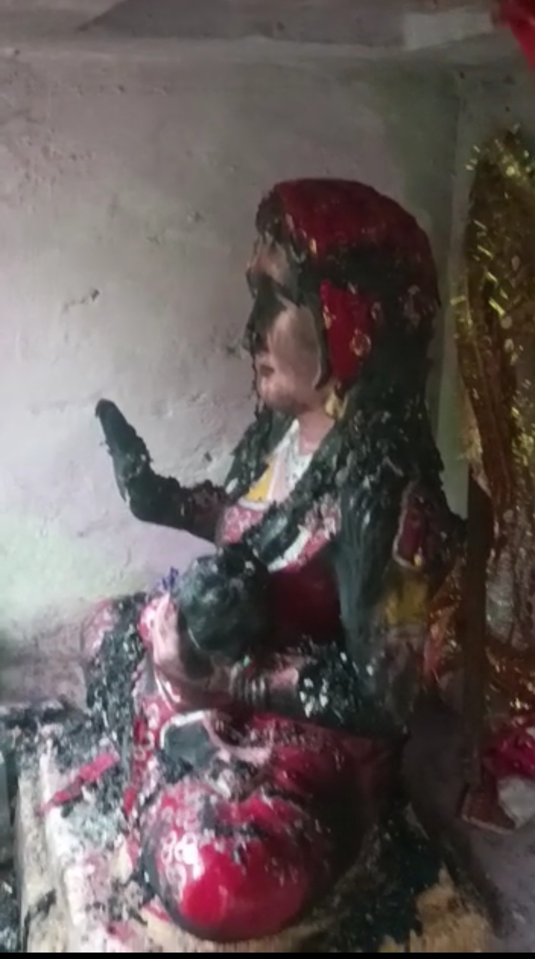 श्री रेणुका जी में अचानक मंदिर में भड़की आग मूर्ति को पहुंचा भारी नुकसान…