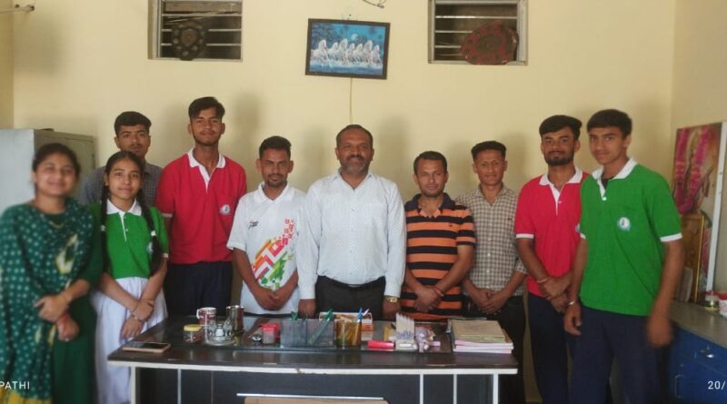 ए.के.एम. का परीक्षा परिणाम रहा शत प्रतिशत- 