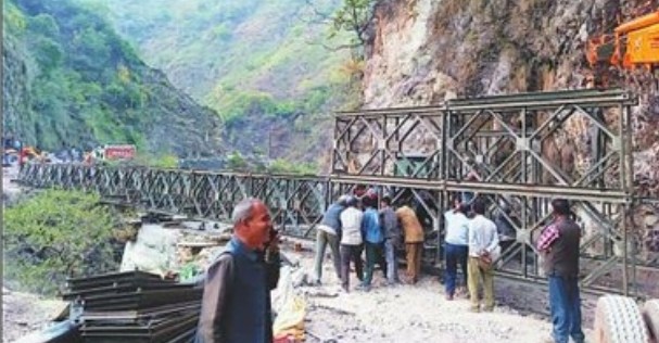 20 मई तक धनोई ब्रिज पर दौड़ेंगे वाहन..विभाग ने किया 1 सप्ताह में पुल निर्माण का दावा….