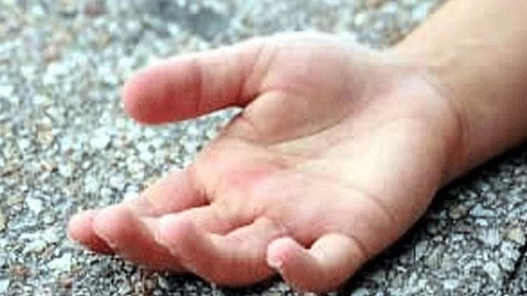 सिर बाजू धड़ से मिले अलग पुलिस ने पति को किया गिरफ्तार…