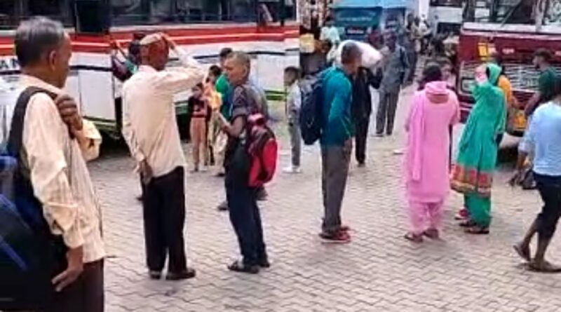 ददाहू में अस्थायी प्रतीक्षा कक्ष का जल्द होगा निर्माण,…बस अड्डा प्रभारी बलिराम