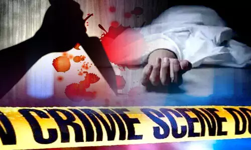 तेजधार हथियार से गला रेत कर महिला की हत्या…जांच पड़ताल में जुटी पुलिस 