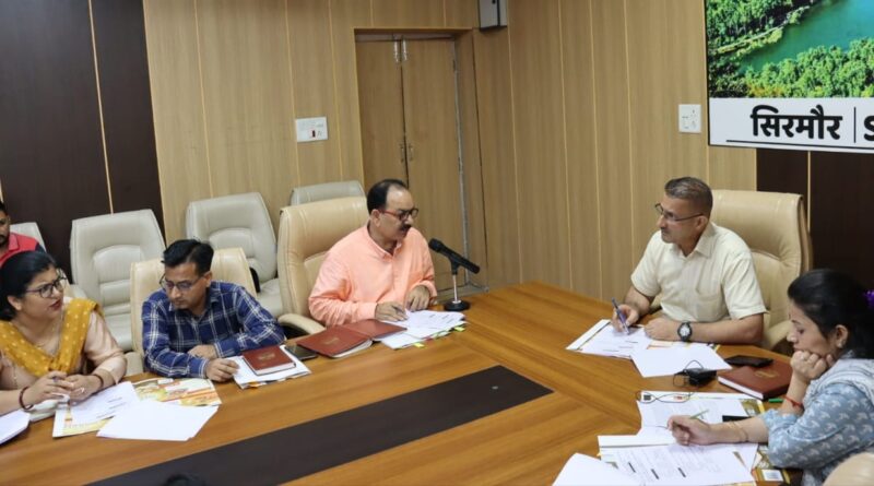 सिरमौर जिला में 361 उचित मूल्य की दुकानों के माध्यम से 32,243 क्विंटल चावल आवंटित-सुमित खिमटा