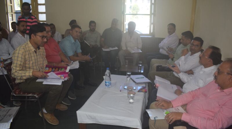हर्षवर्धन चौहान ने शिलाई विधानसभा क्षेत्र के विकास कार्यों का लिया जायजा