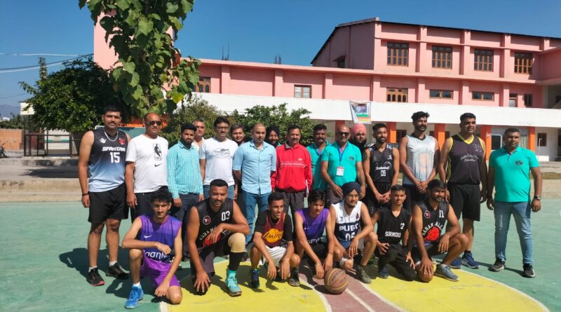 यमुना शरद महोत्सव में सांस्कृतिक संध्याओं के साथ खिलाड़ियों को भी मिल रहा प्रोत्साहन…..