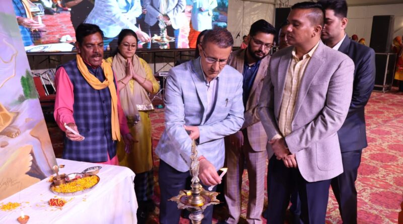 यमुना शरद महोत्सव पहली संध्या पर कलाकारों ने जमाया रंग…