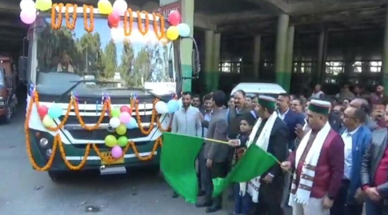 भंगायणी मंदिर हरिपुरधार-लानी बोराड़ के लिए प्रथम बस सेवा शुरू…कई क्षेत्रों को लाभ 