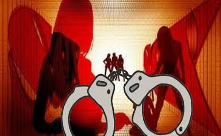 निजी होटल में पुलिस की रेड़…12 लड़कियों का किया रेस्क्यू ..