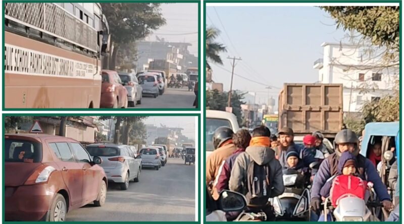 दो-दो थानों के अंतर्गत इस सड़क पर हर रोज़ लगता है जाम, 