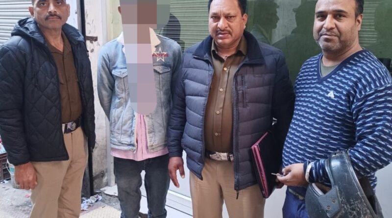 पांवटा विश्वकर्मा चौक पर सट्टा लगाते व्यक्ति गिरफतार…