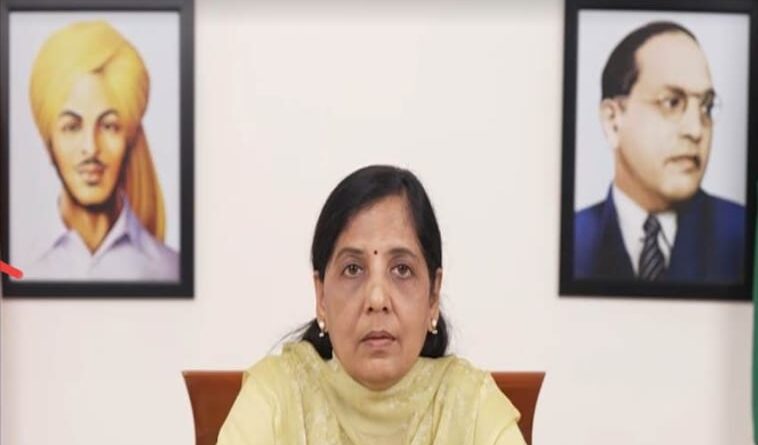 क्या सुनीता केजरीवाल होंगी दिल्ली की अगली मुख्यमंत्री….पढ़िए क्या संकेत आ रहे सामने..