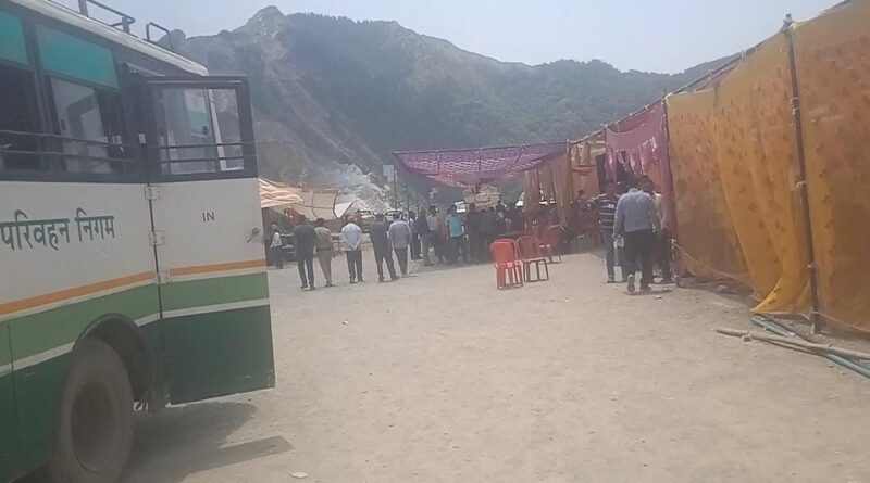 संगड़ाह से मतदान केंद्रों के लिए रवाना किए 600 के करीब कर्मचारी  