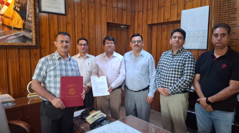 *दो महिला अमेरिकी नागरिकों के चूड़धार से सफल रेस्क्यु…