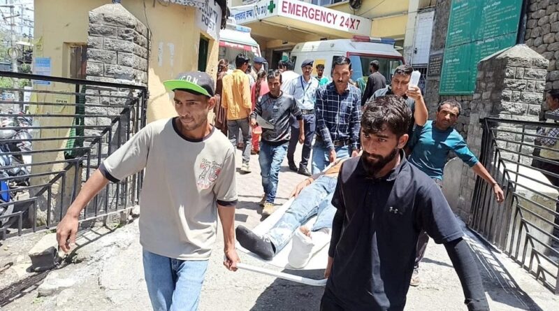 टाटा सूमो दुर्घटनाग्रस्त में तीन लोगों की मौत…10 लोग घायल