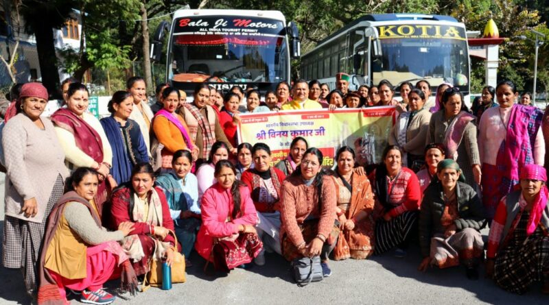 विधायक विनय कुमार ने महिलाओं को भेजा अयोध्या भ्रमण के लिए…. पढ़िए क्या बोले