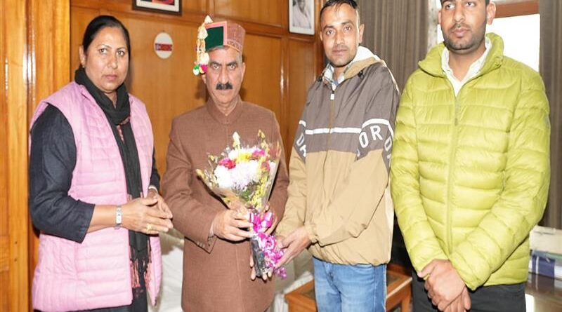 पांवटा साहिब को पुलिस जिला बनाने के लिए मुख्यमंत्री से मिली कांग्रेस नेत्री नसीमा बेगम….