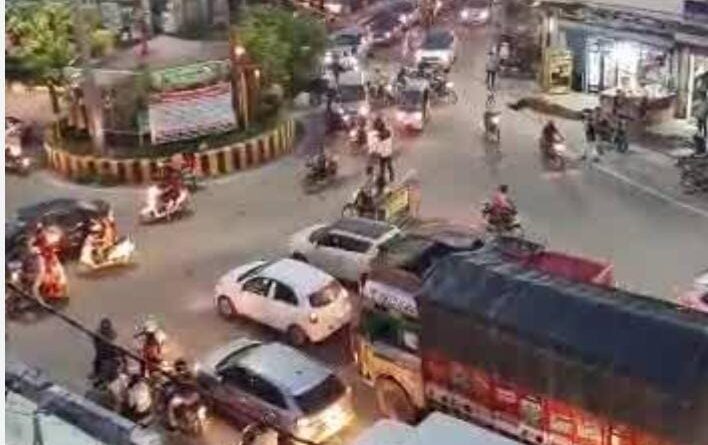 बद्रीपुर चौक पर कुचले जाने जैसे सड़क हादसों के ये हैं कारण…क्या है नियमों में खामियां….पढ़ें ख़बर