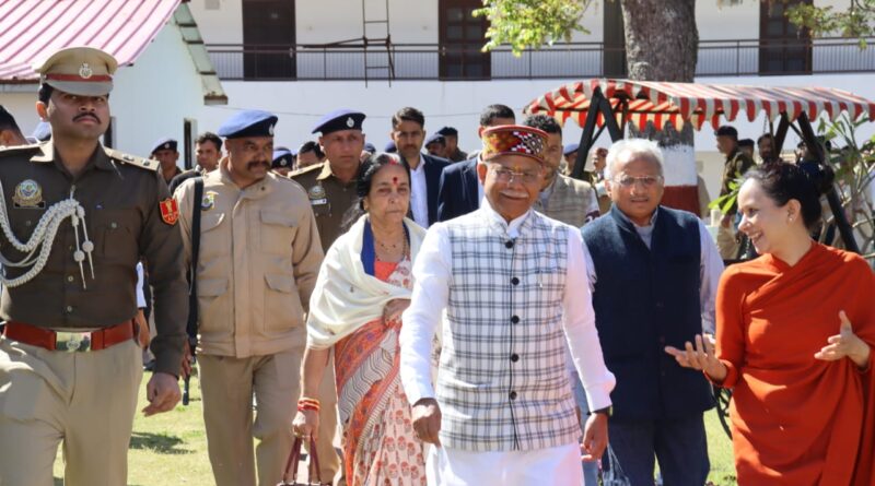 राज्यपाल शिव प्रताप शुक्ल ने बद्रिका आश्रम के श्री हरि मंदिर में पूजा अर्चना….