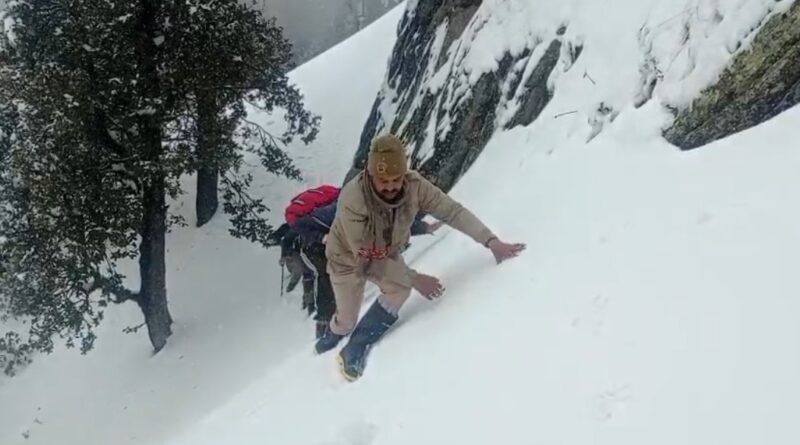 चूड़धार के बर्फीले जंगल मे लापता युवक के Rescue Operation…