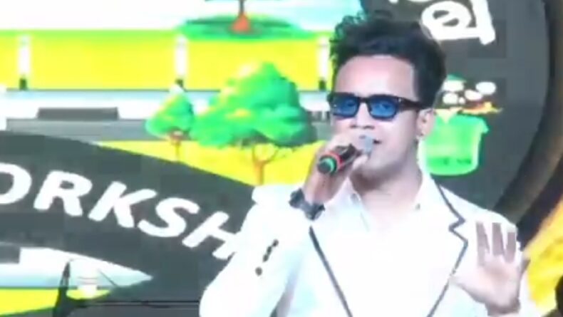 पंजाबी गायक प्रेम ढिल्लों फ्लॉप…ट्रैक पर चलाए पंजाबी गाने…पार्षद बोले ना की जाए पेमेंट
