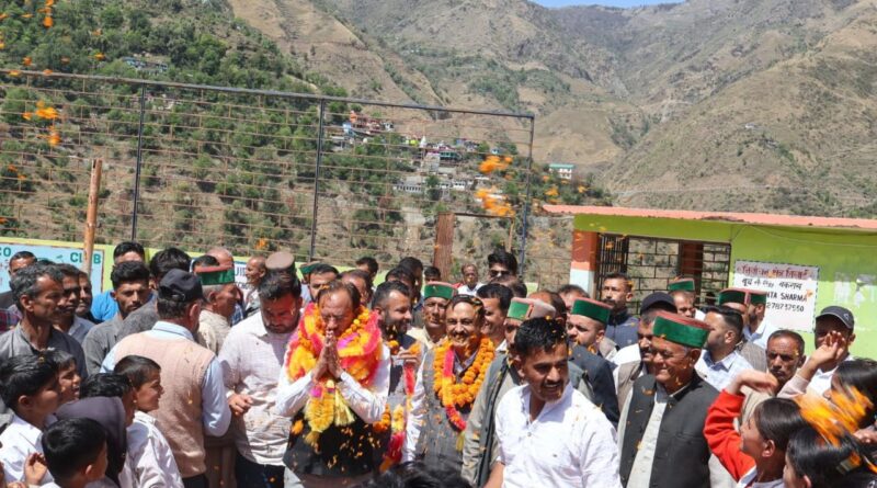 शिलाई क्षेत्र का सर्वांगीण विकास मेरी प्राथमिकता- हर्षवर्धन चौहान 