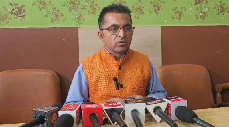 4 वर्ष बाद नेताओं को याद आई जमीनी मुआवजे को लेकर धरने पर बैठे लोगों की… नाथूराम
