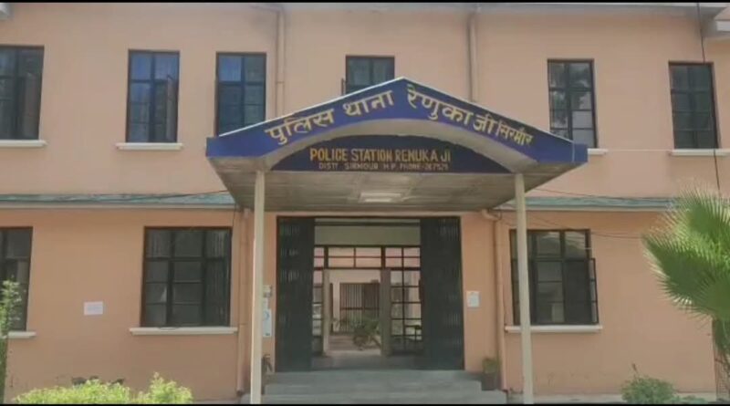 चेकिंग के दौरान 26.70 ग्राम चरस के साथ व्यक्ति को गिरफ्तार…