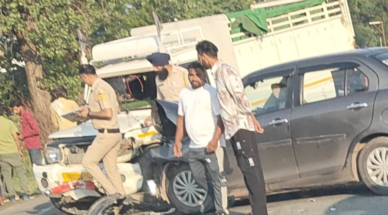 ओवरटेक के चक्कर में भयंकर सड़क दुर्घटना, महिला की दर्दनाक मौत…पति गंभीर 