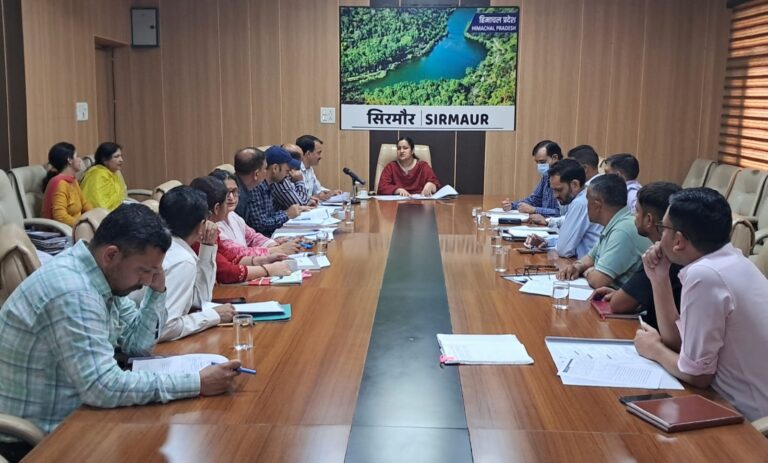 उपायुक्त ने राष्ट्रीय खाद्य सुरक्षा अधिनियम के तहत निर्धारित लक्ष्य पूर्ण करने के दिए निर्देश….
